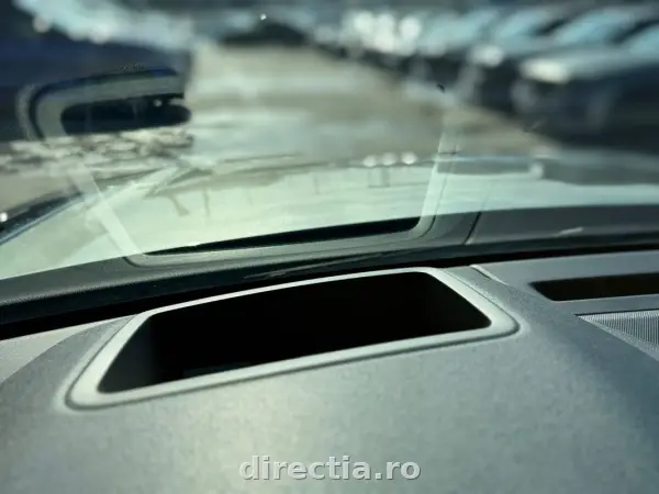Poza anunț 14