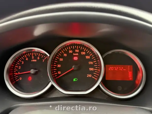 Poza anunț 12