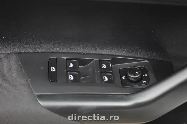 Poza anunț 14