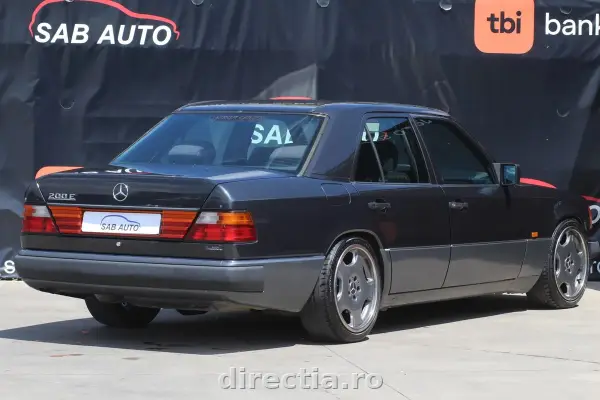 Poza anunț 13