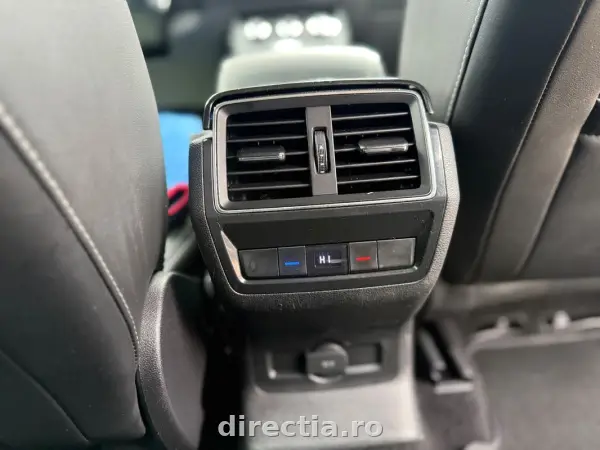 Poza anunț 25