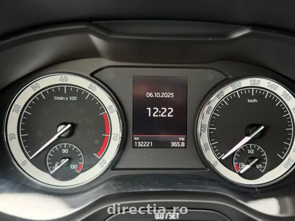 Poza anunț 13