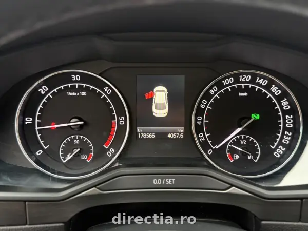 Poza anunț 18