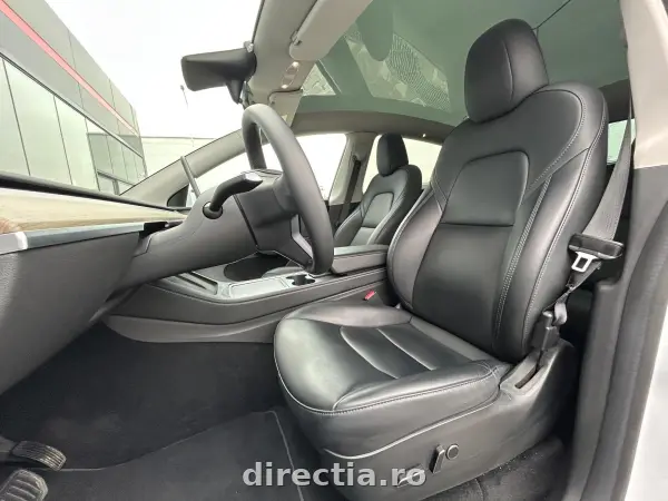 Poza anunț 12