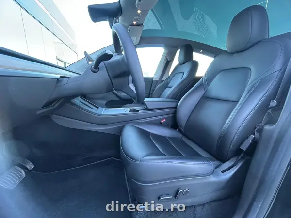Poza anunț 13