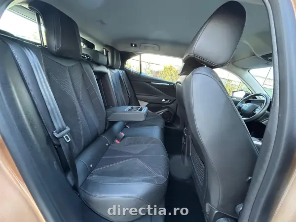 Poza anunț 18