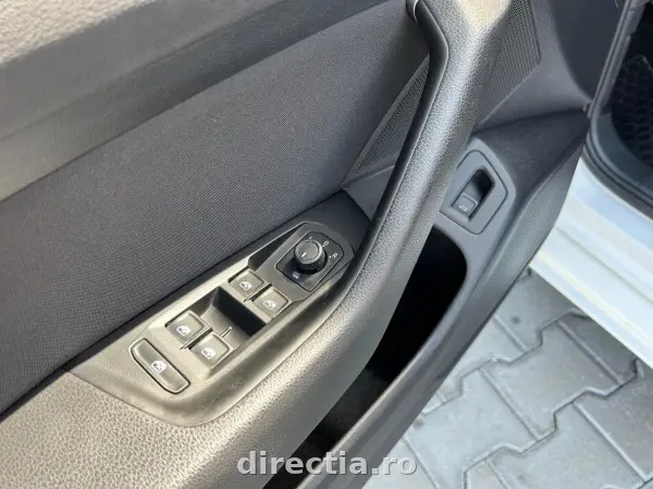 Poza anunț 30