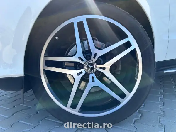 Poza anunț 28