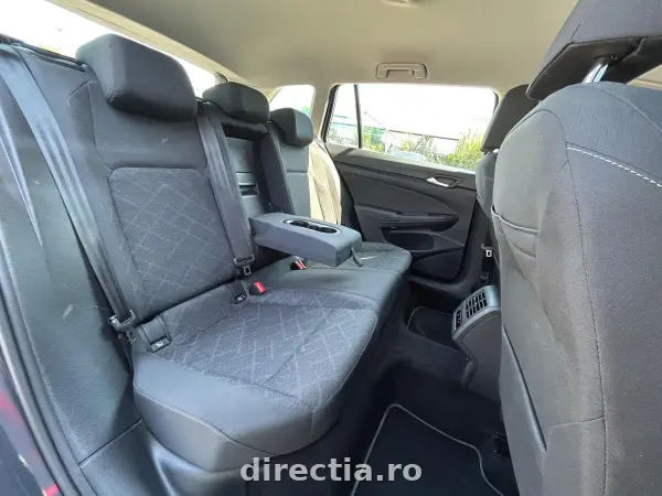 Poza anunț 17