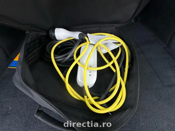 Poza anunț 38