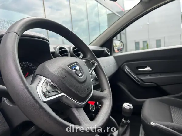 Poza anunț 18