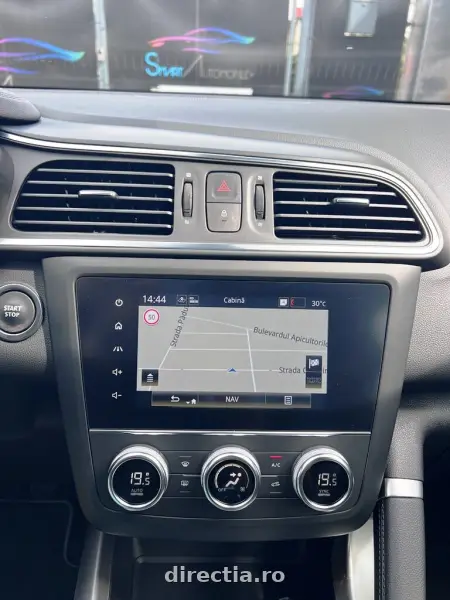 Poza anunț 32