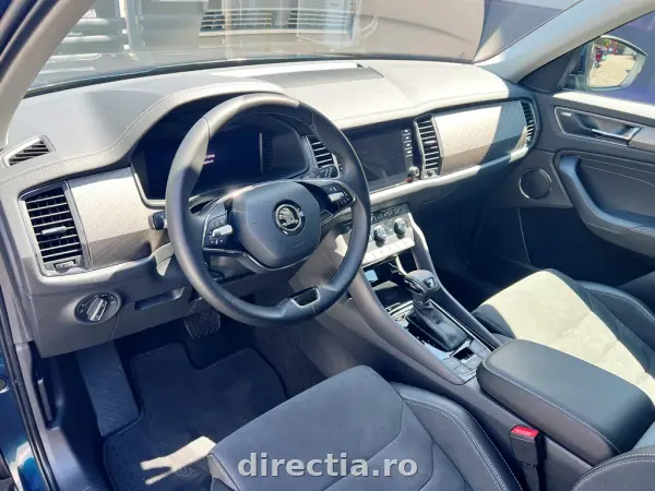 Poza anunț 12