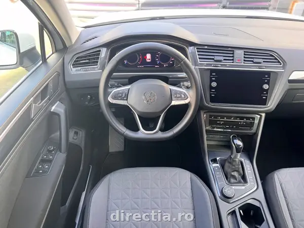 Poza anunț 12