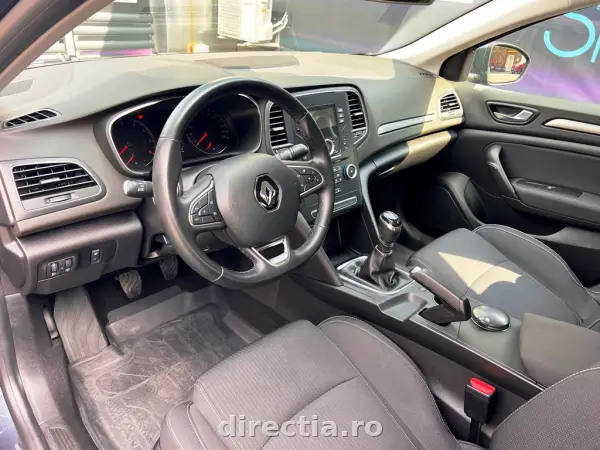 Poza anunț 12