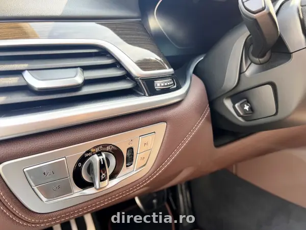Poza anunț 32