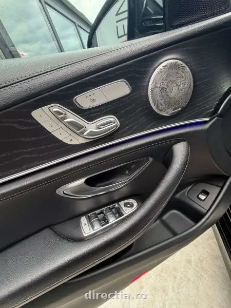 Poza anunț 31