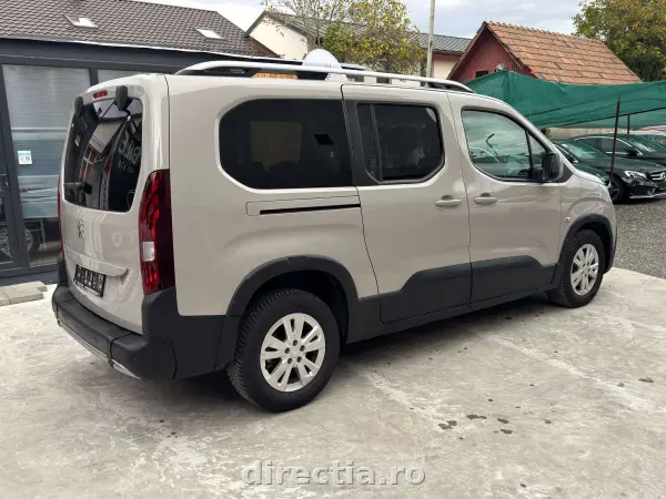 Poza anunț 8