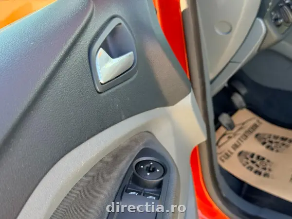Poza anunț 12