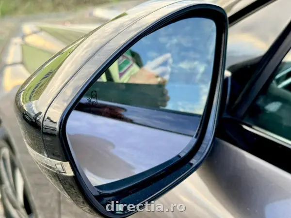 Poza anunț 12