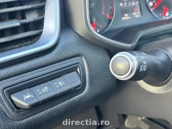 Poza anunț 12
