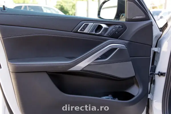 Poza anunț 18