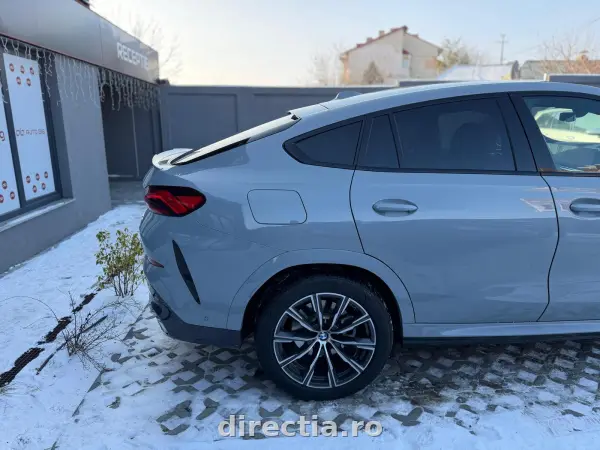 Poza anunț 11