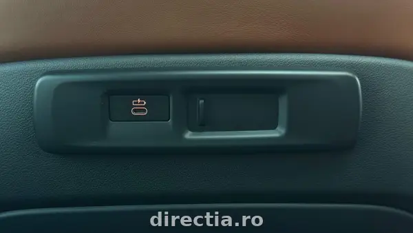 Poza anunț 26