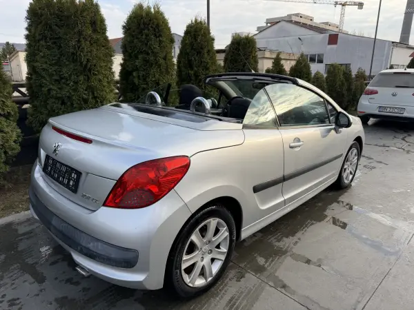 Poza anunț 8