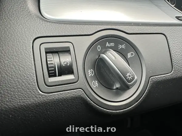 Poza anunț 12
