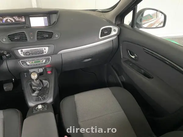 Poza anunț 12