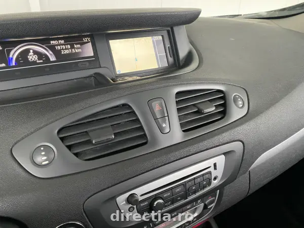 Poza anunț 11