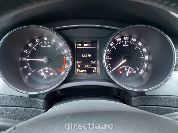 Poza anunț 12