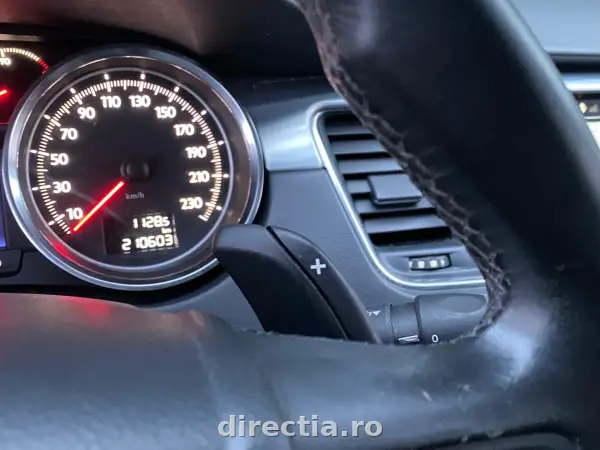 Poza anunț 12