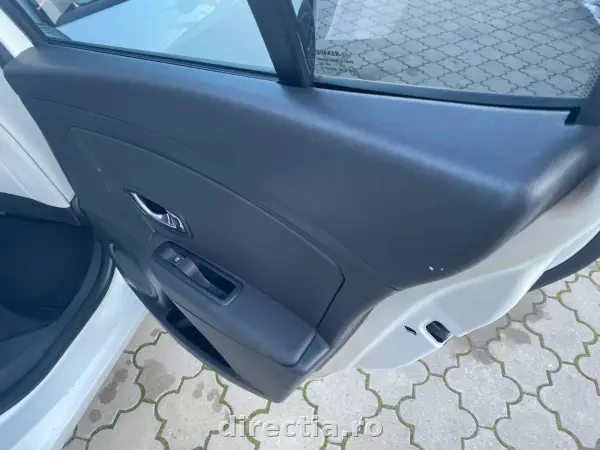 Poza anunț 24