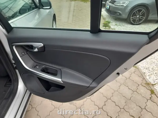 Poza anunț 13