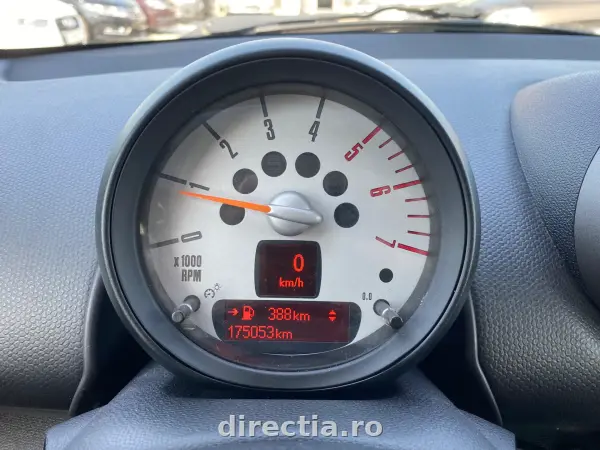 Poza anunț 12