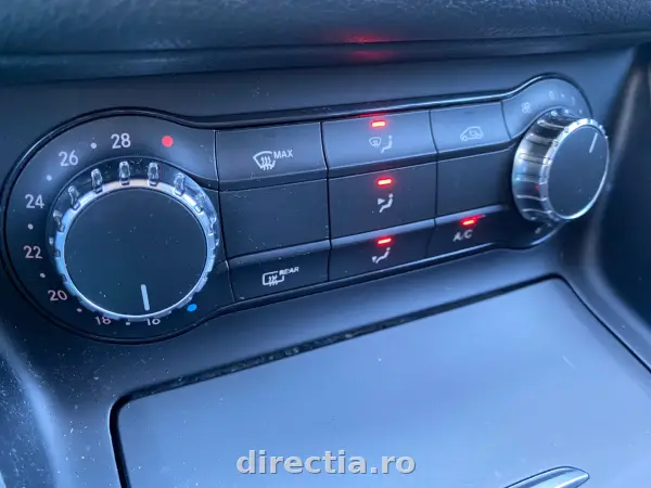 Poza anunț 13