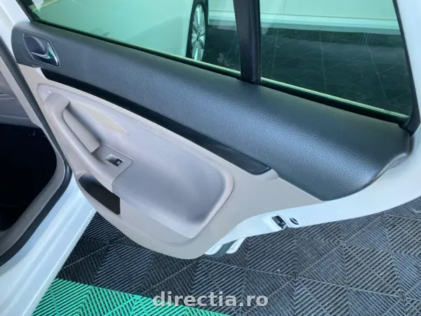 Poza anunț 18
