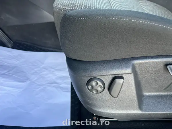 Poza anunț 19