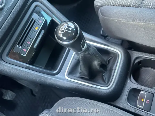 Poza anunț 14