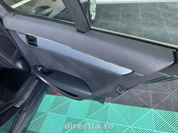 Poza anunț 12