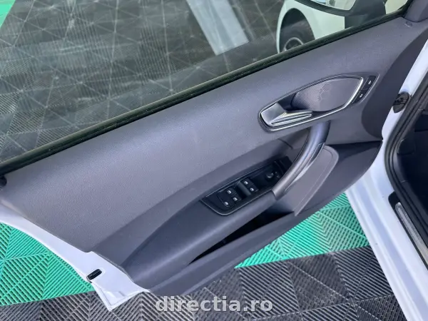 Poza anunț 22