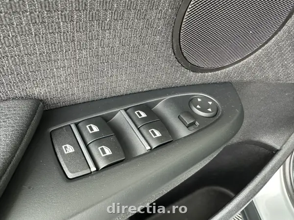 Poza anunț 18