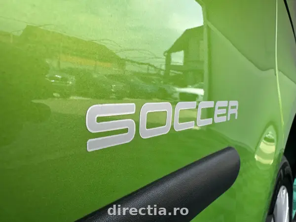Poza anunț 25
