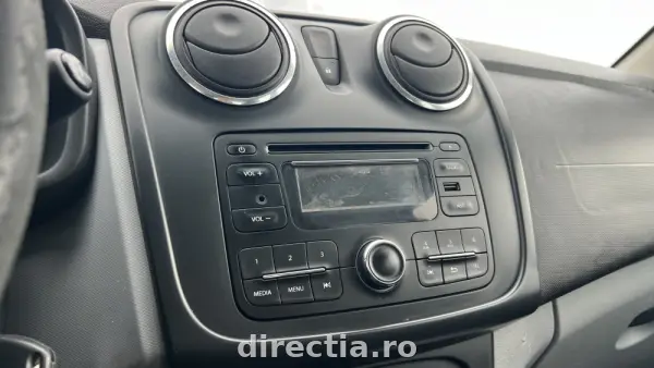Poza anunț 11