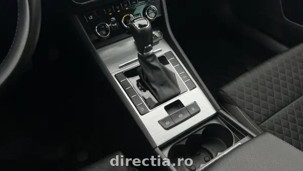Poza anunț 11