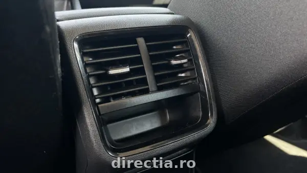 Poza anunț 25