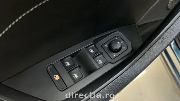 Poza anunț 25