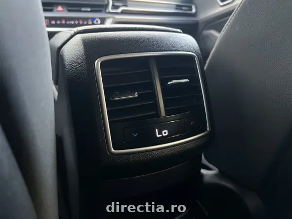 Poza anunț 13